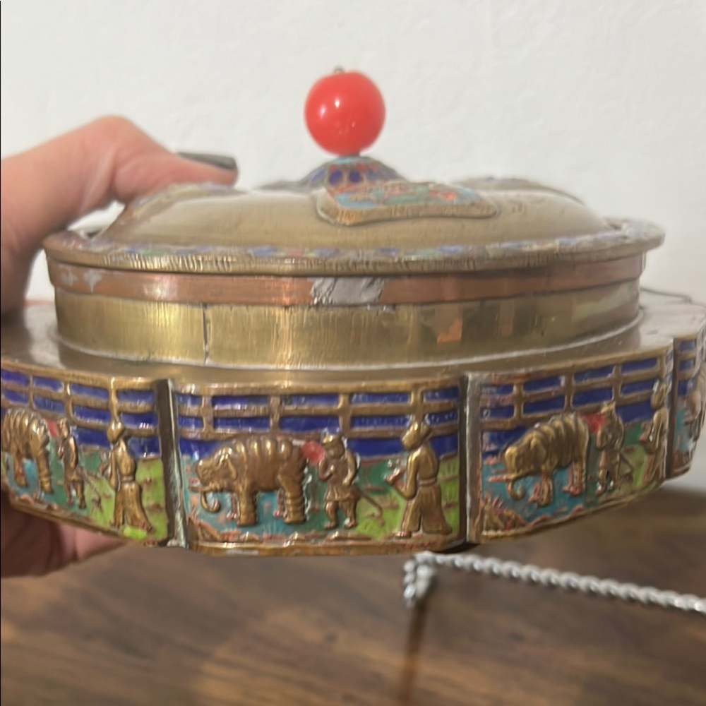 Antique Chinese Tea Caddy Box Repousse Brass Enamel Relief - Picture 14 of 16